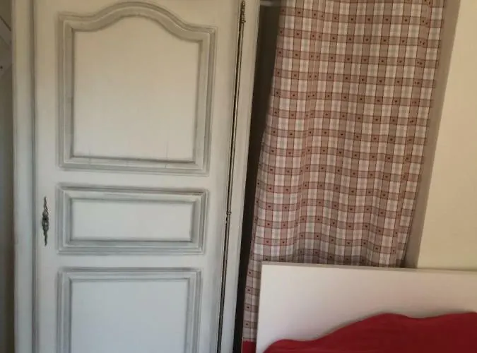 Chez 